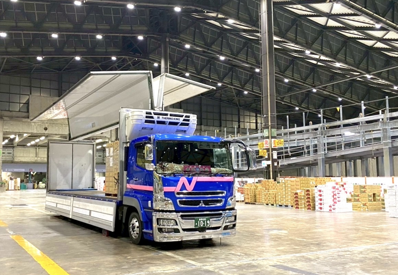 倉庫内での荷物のようす